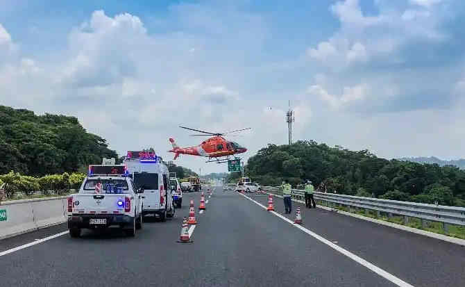 黄平高速公路汽车救援案例